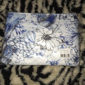 Senz Fay blue with a pearl earring mini bag New 🍒